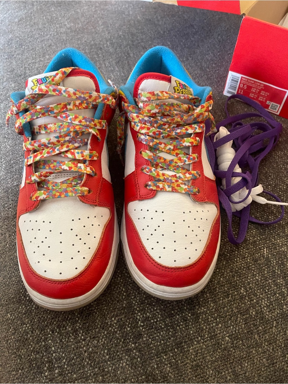 Nike Dunk low - LeBron James Fruity Pebbles. Men’s size 9.5